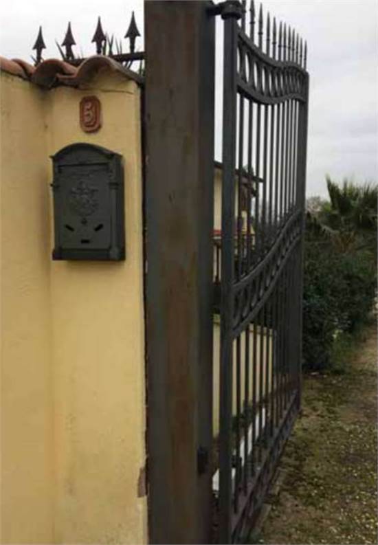 Photo 32