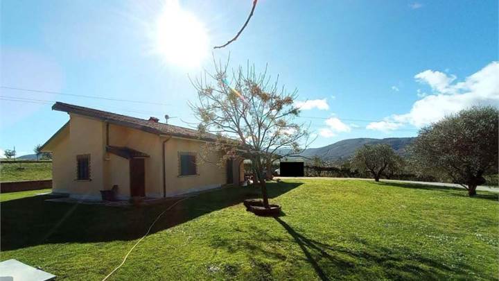 Villetta ad Artena (RM) zona Colle San Nicola