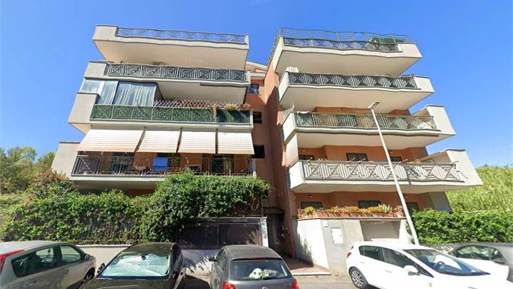 Appartamento a Roma zona Casal Bernocchi 