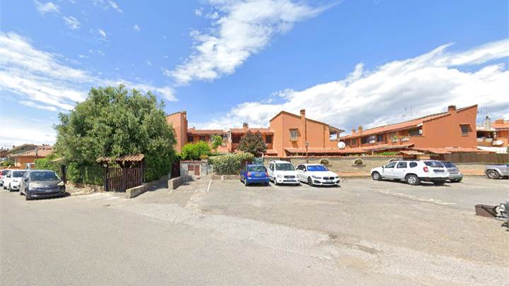 Villino a Cerveteri (RM) zona Tyrsenia 