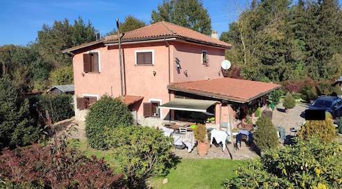 Villetta a Rocca di Papa (RM) zona Vivaro