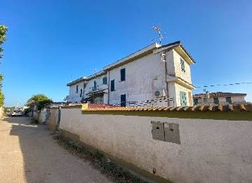 Villetta ad Anzio zona Villa Claudia