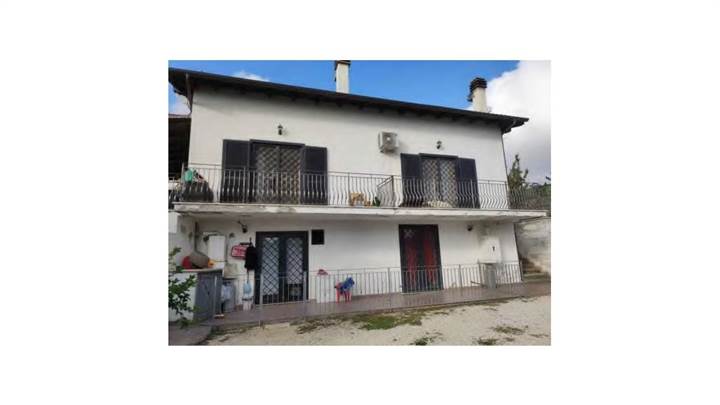 Villa a Velletri (RM)